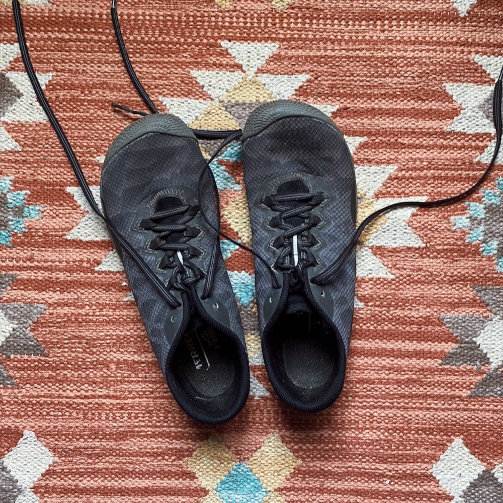Merrell Vibram size 7 🥾